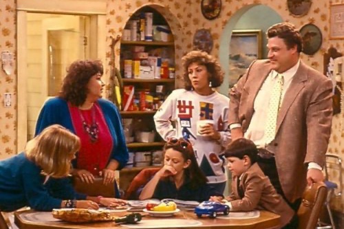 The cast of Roseanne